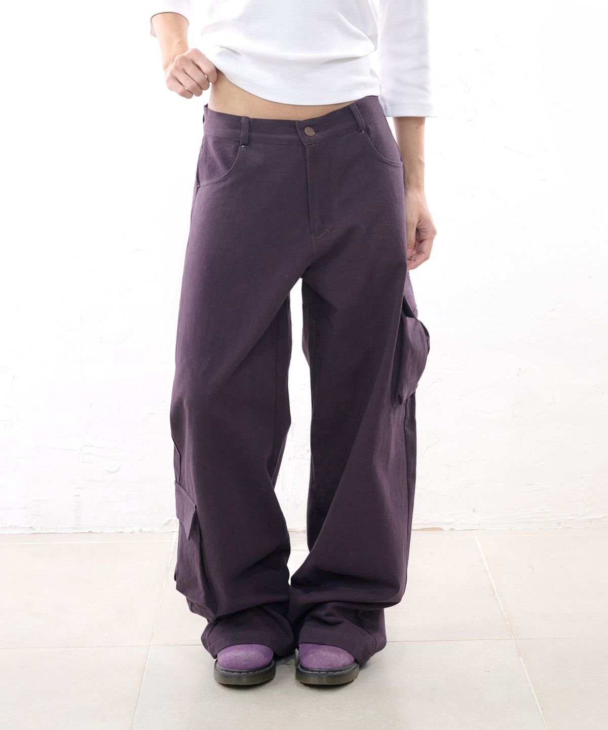 잇자바이브(ITZAVIBE) LOW-RISE SIDE POCKET PANTS
