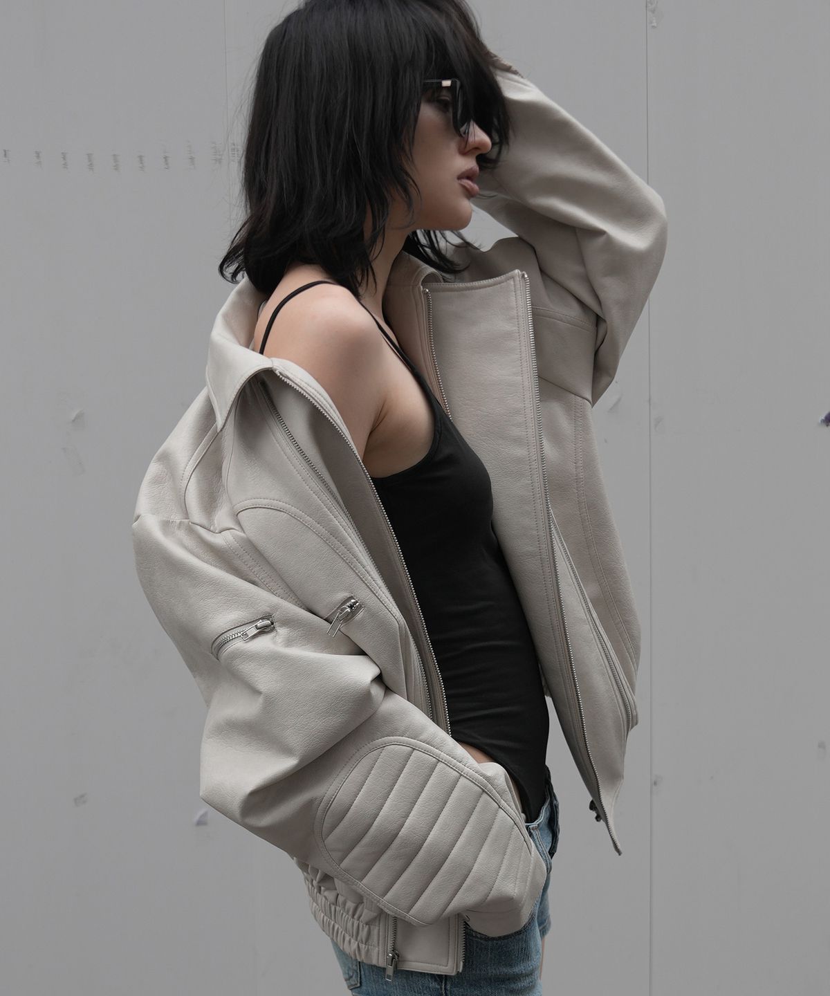 팬시클럽(FANCY CLUB) 레이서 레더 자켓 (IVORY) F26ZA507