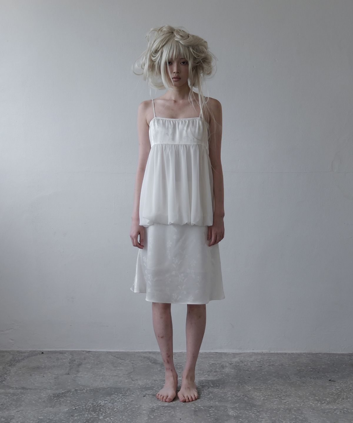 이오담(IODAM) FLORA JACQUARD SKIRT (ivory)