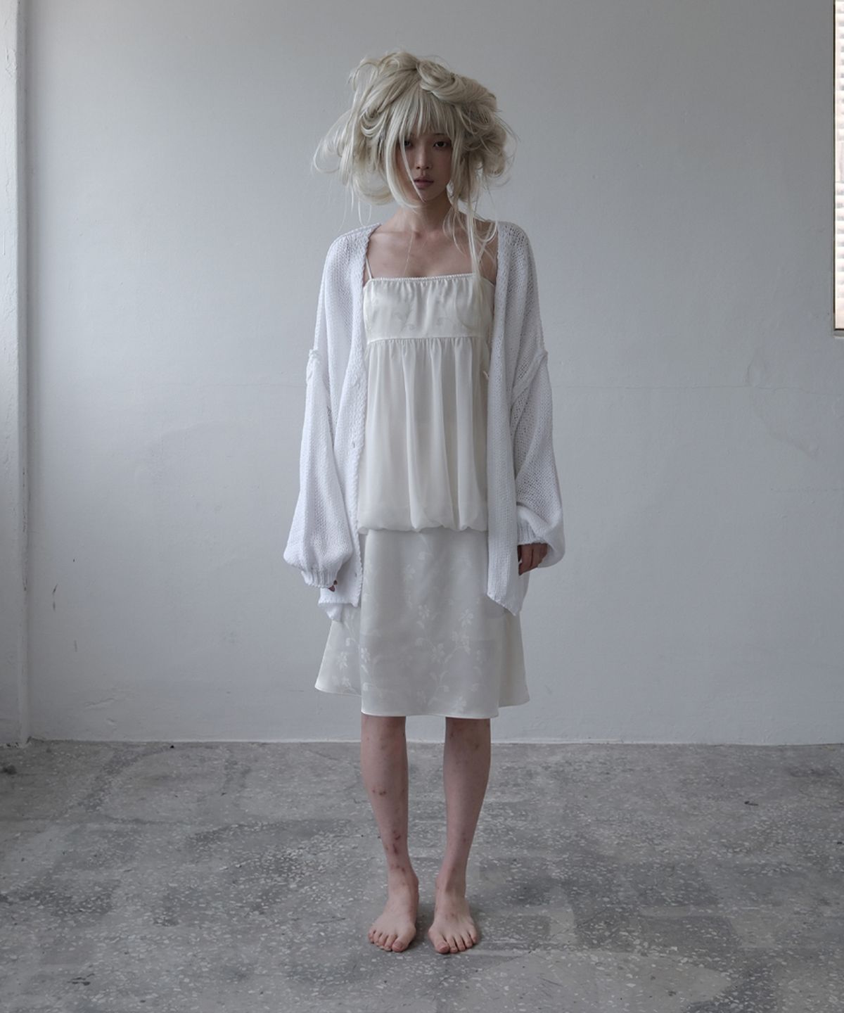 이오담(IODAM) IVY KNIT CARDIGAN (white)