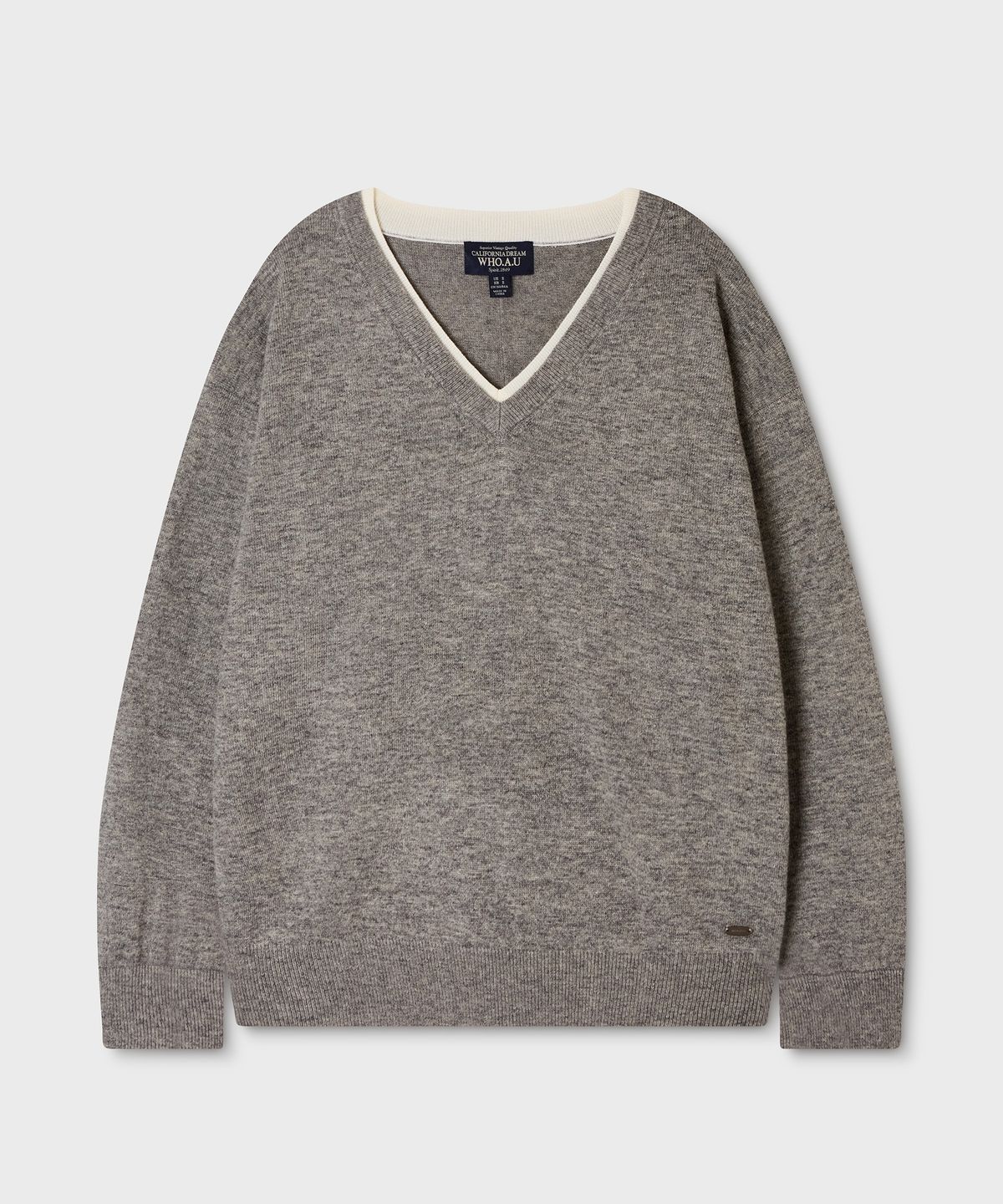 후아유(WHO.A.U) Layered V-neck Pullover / WHKAG4932F