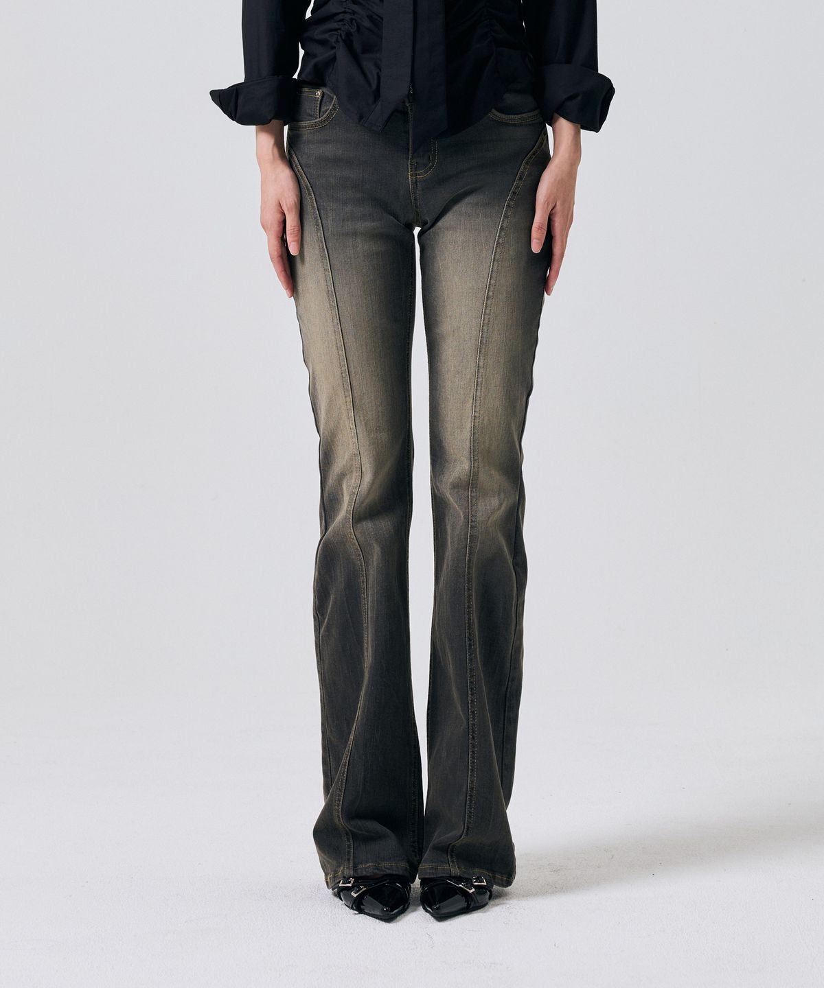 아리킴(ARIKIM) ELLA BOOTCUT DENIM PANTS / BLACK
