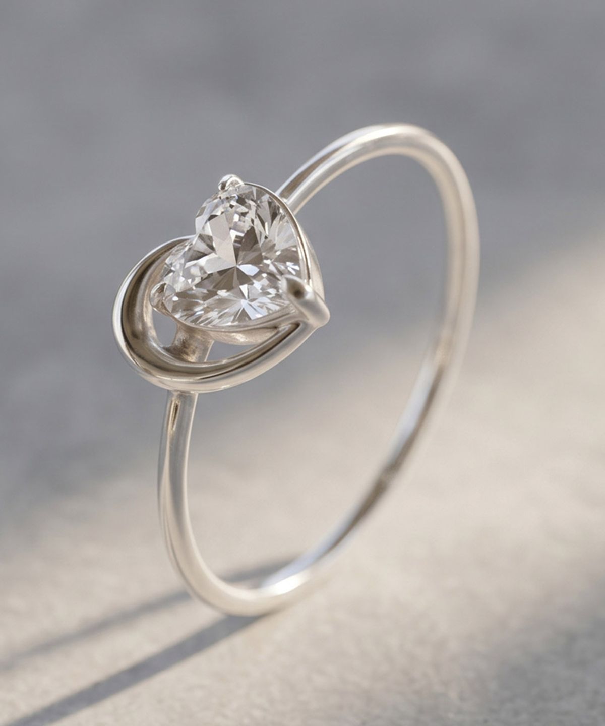 엘렌쥬얼리(HELENE JEWELRY) 실버 925 Silver 세렌디 하트 큐빅 미스 링 은 실 반지