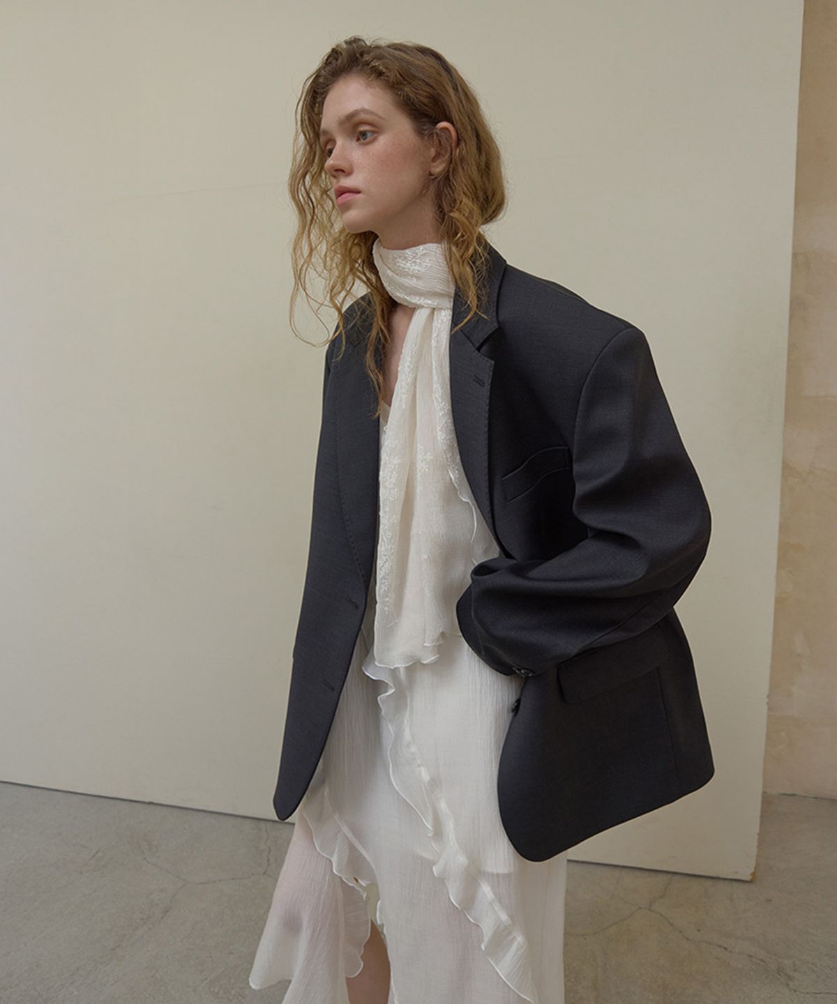 론크(LONQUE) STITCH OVERSIZED SINGLE JACKET (CHARCOAL)