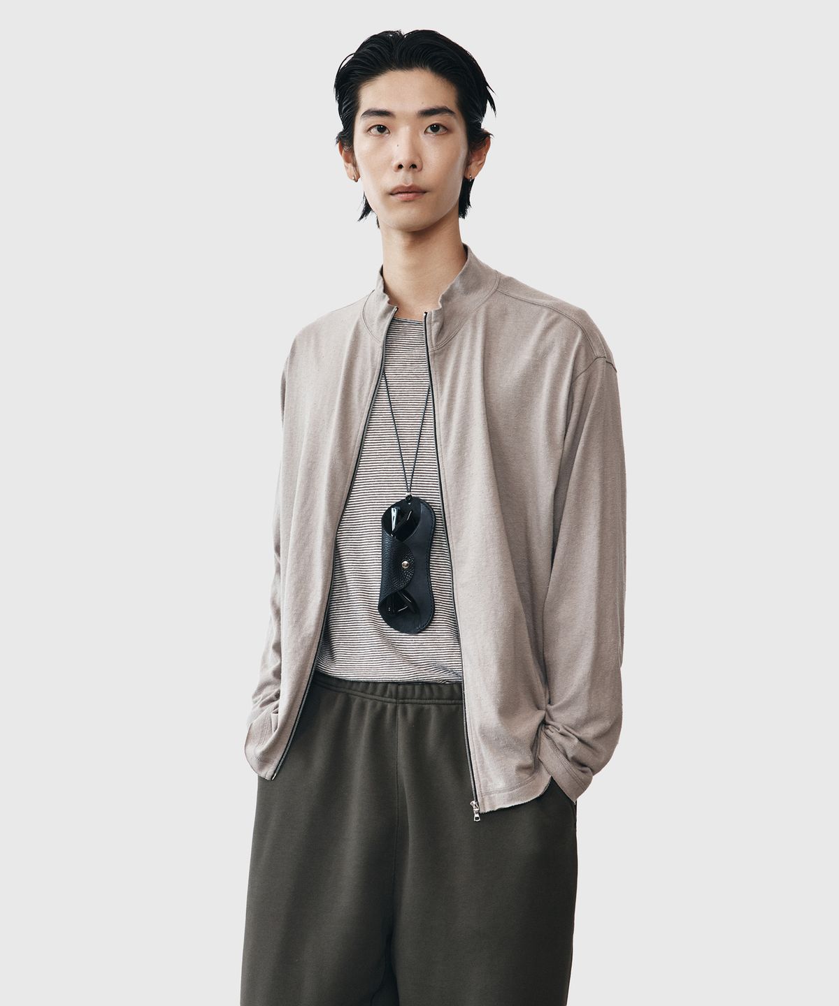 유스(YOUTH) Cut-off Zip-up T-shirt - Oatmeal
