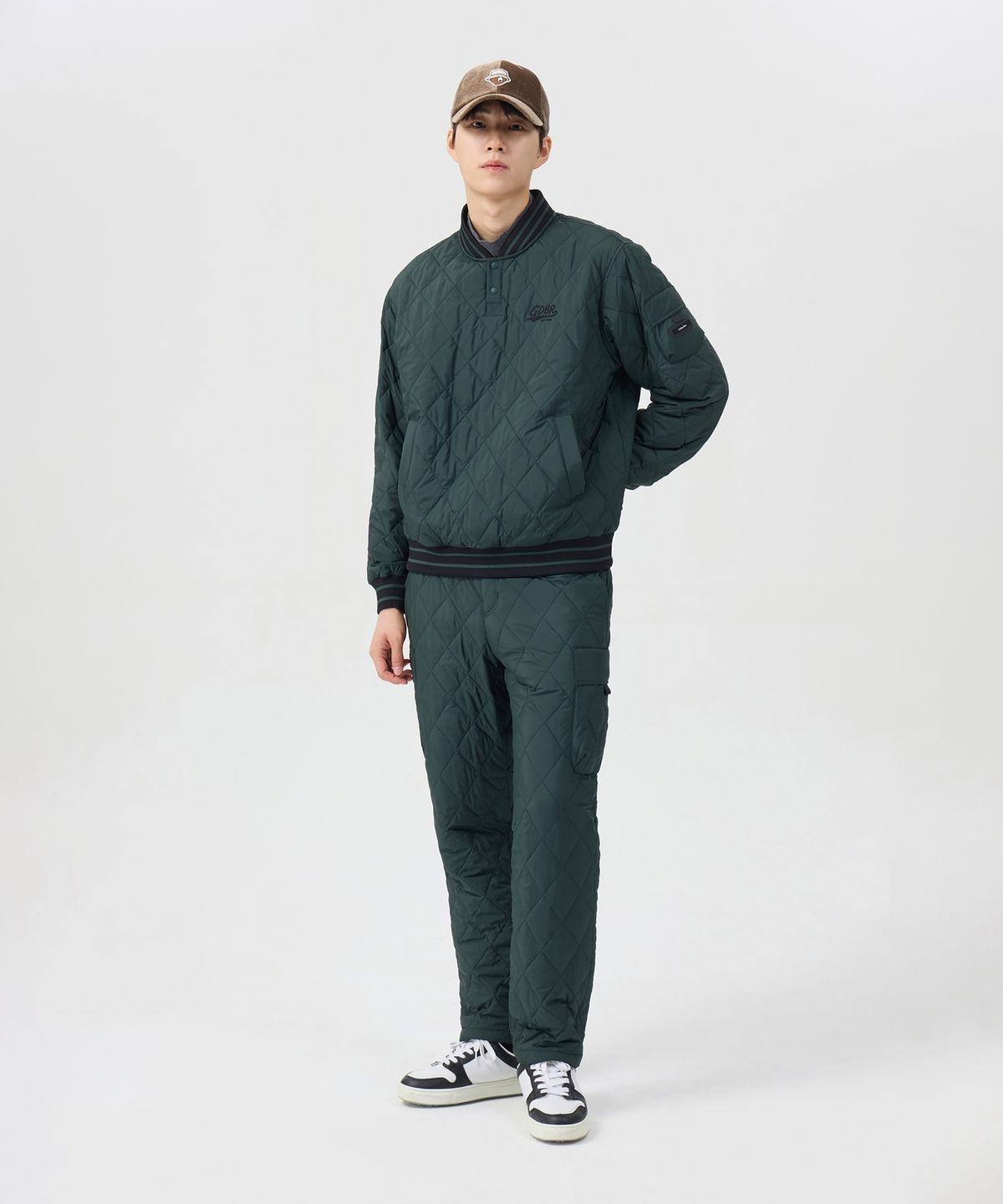 골든베어(GOLDEN BEAR) (남성) Quilted Cargo Pants G4PAW26203GRX
