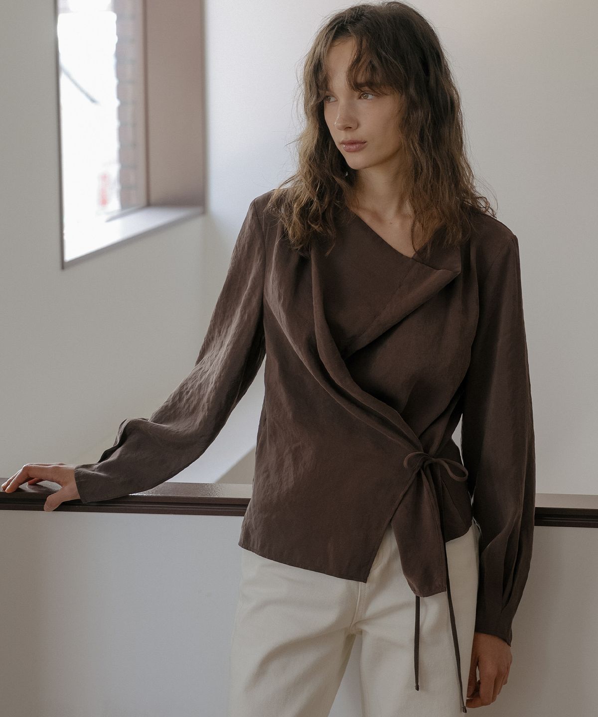 틸아이다이(TILL I DIE) Modal cowl wrap blouse [TIFA06BL03]_Brown