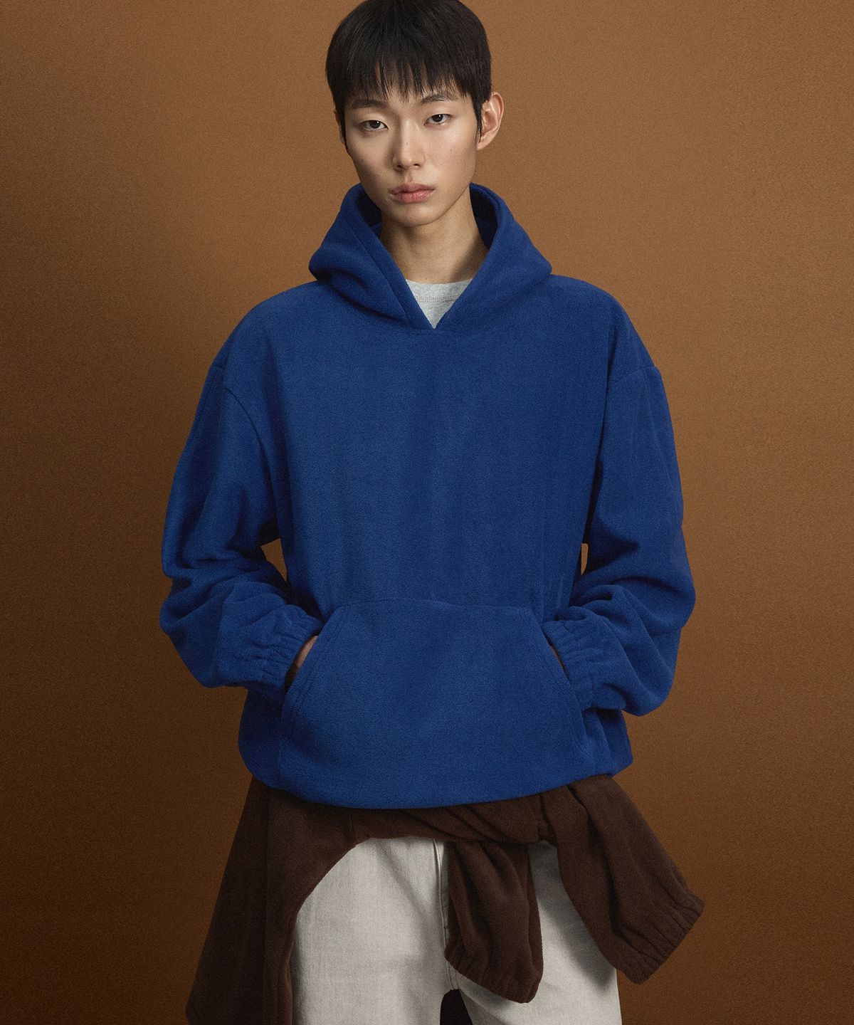 티엔지티(TNGT) Oversized Fleece Hooded Sweatshirt (Blue) TNTS6F101B2