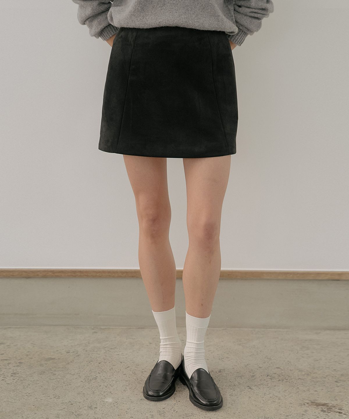 틸아이다이(TILL I DIE) Suede a-line mini skirt [TIFA06SK02]_Black