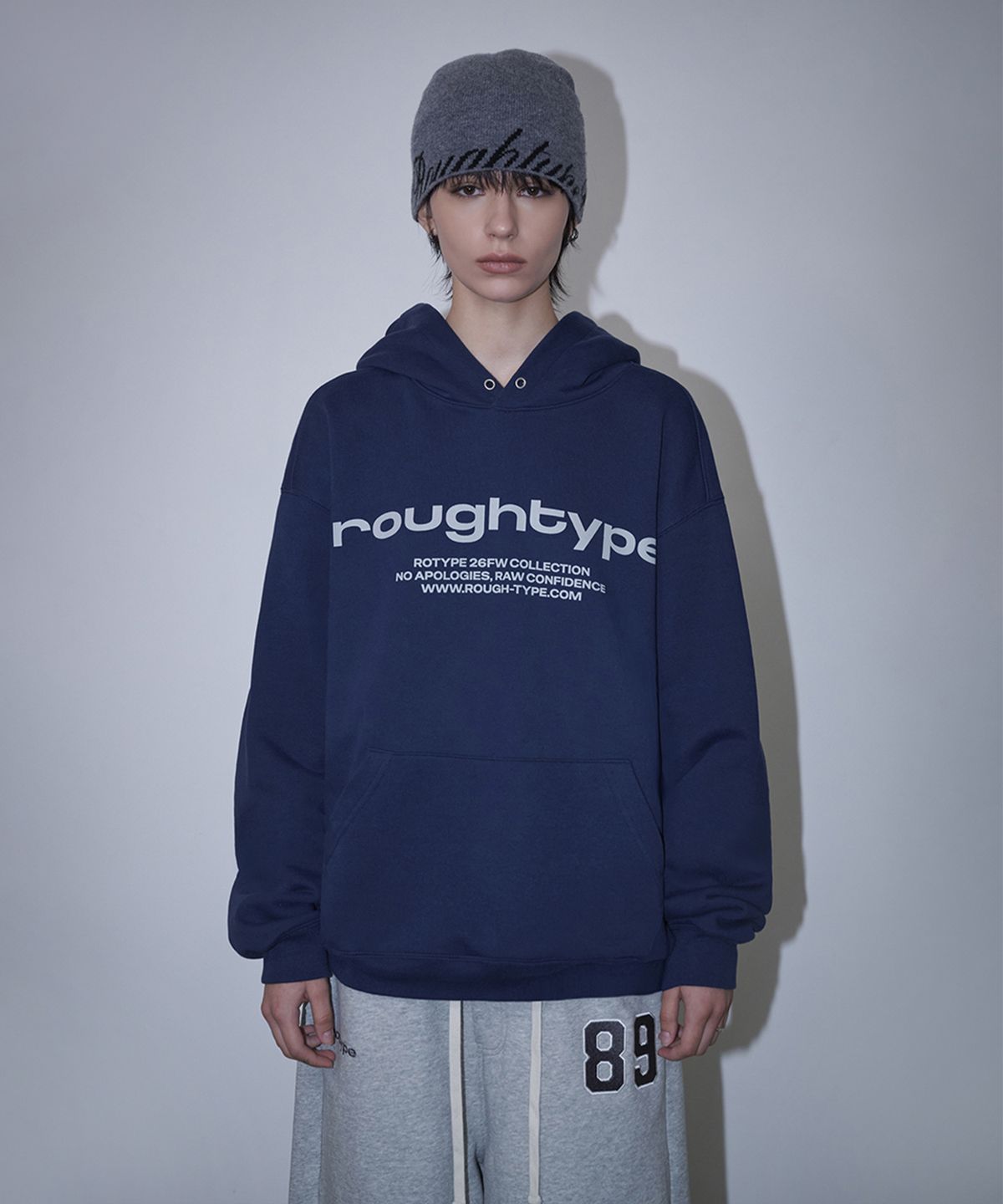 로타입(ROUGHTYPE) Signature Oversized Hoodie - Navy
