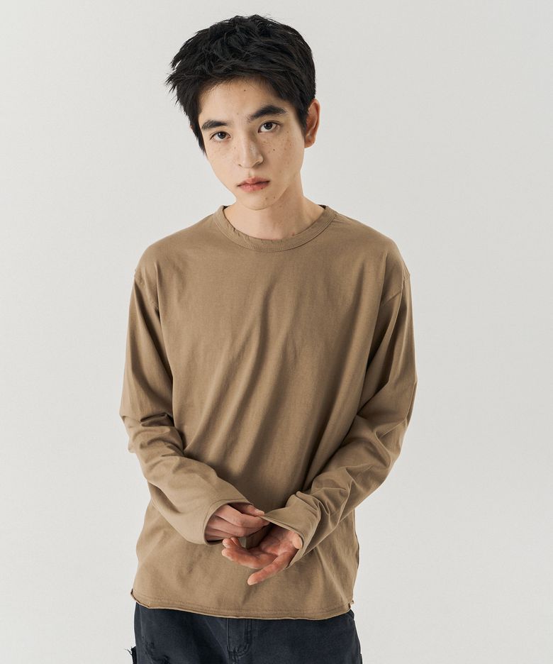 레이어드 이너 크롭 컷팅 긴팔 티셔츠 [빈티지 브라운]
