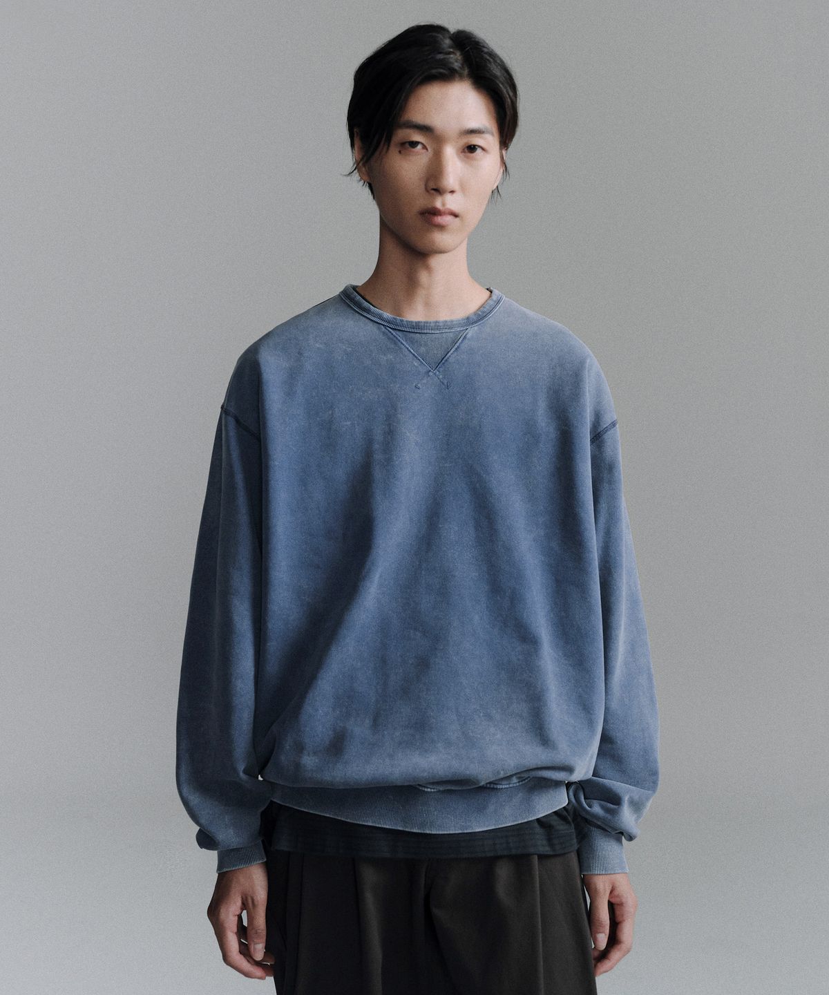 어나더 오피스(ANOTHER OFFICE) Sulfar Dyed 50s SweatShirt (Faded Navy)