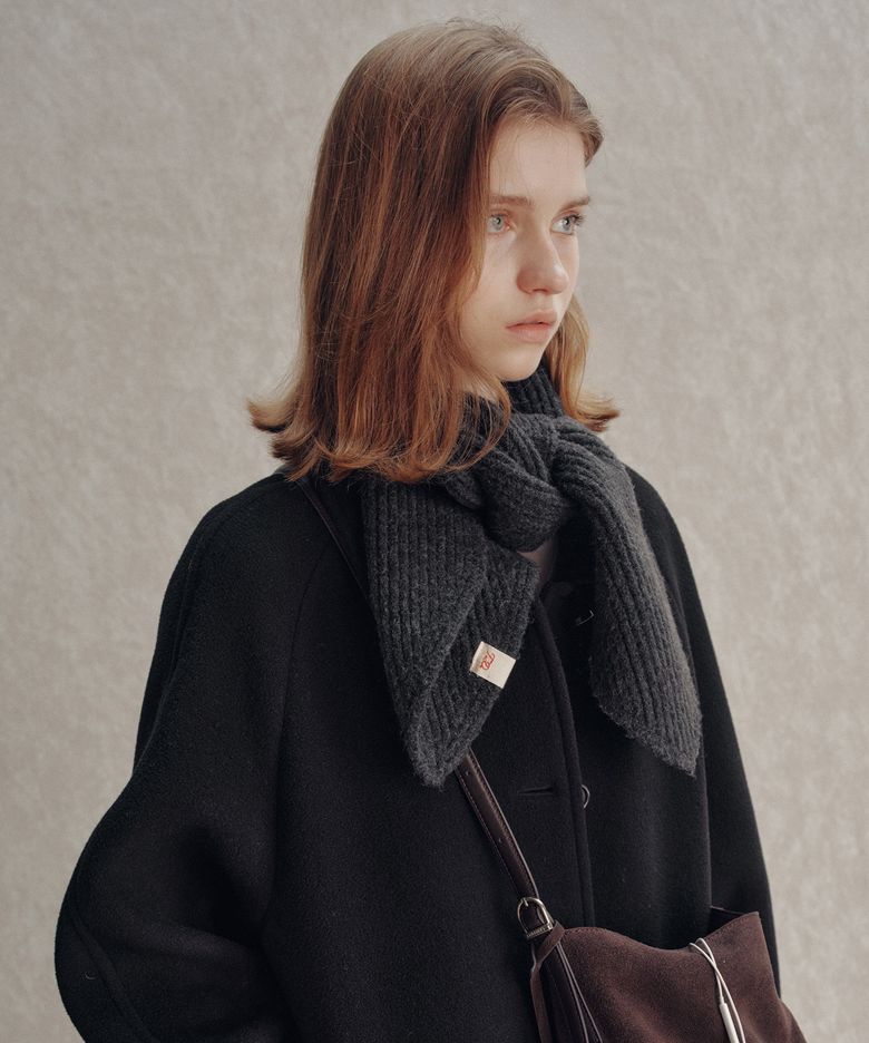 [브랜드위크 20%쿠폰] CHUNKY WOOL KNIT MUFFLER_CHARCOAL