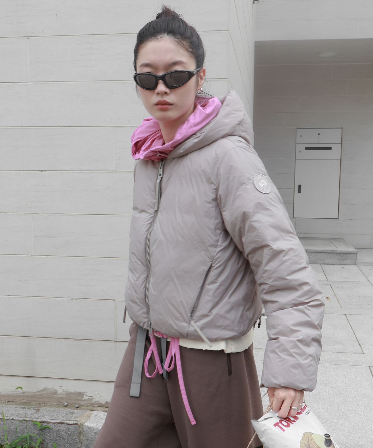 캐나다구스(CANADAGOOSE) 여성 엘바 자켓(라떼)_Q265AWDT08LTB