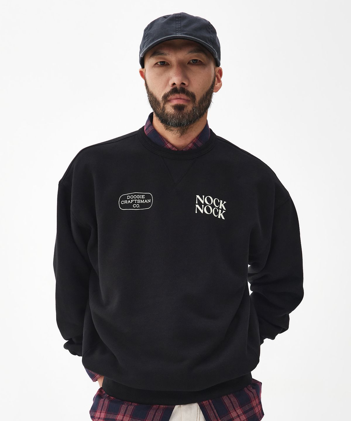 두기스 서플라이 컴퍼니(DOOGIES SUPPLY CO) Classic Sweatshirt _ NockNock