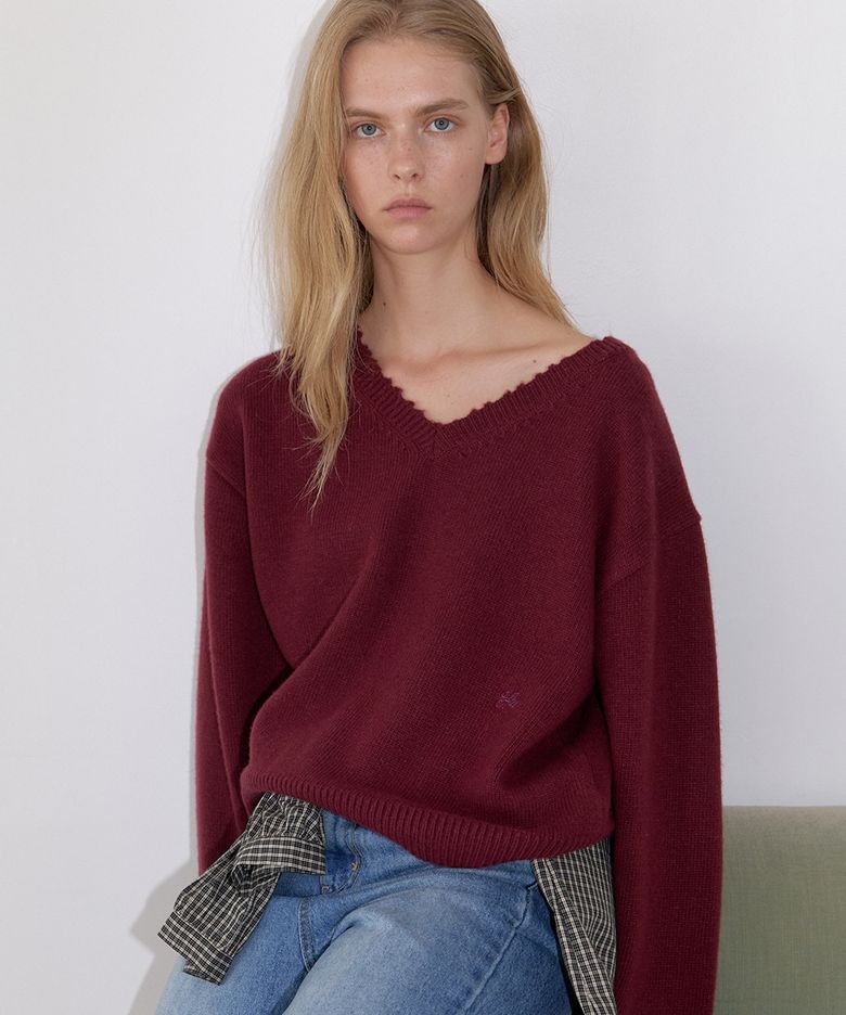Damage v-neck wool knit [FRFA06NT11]_Wine