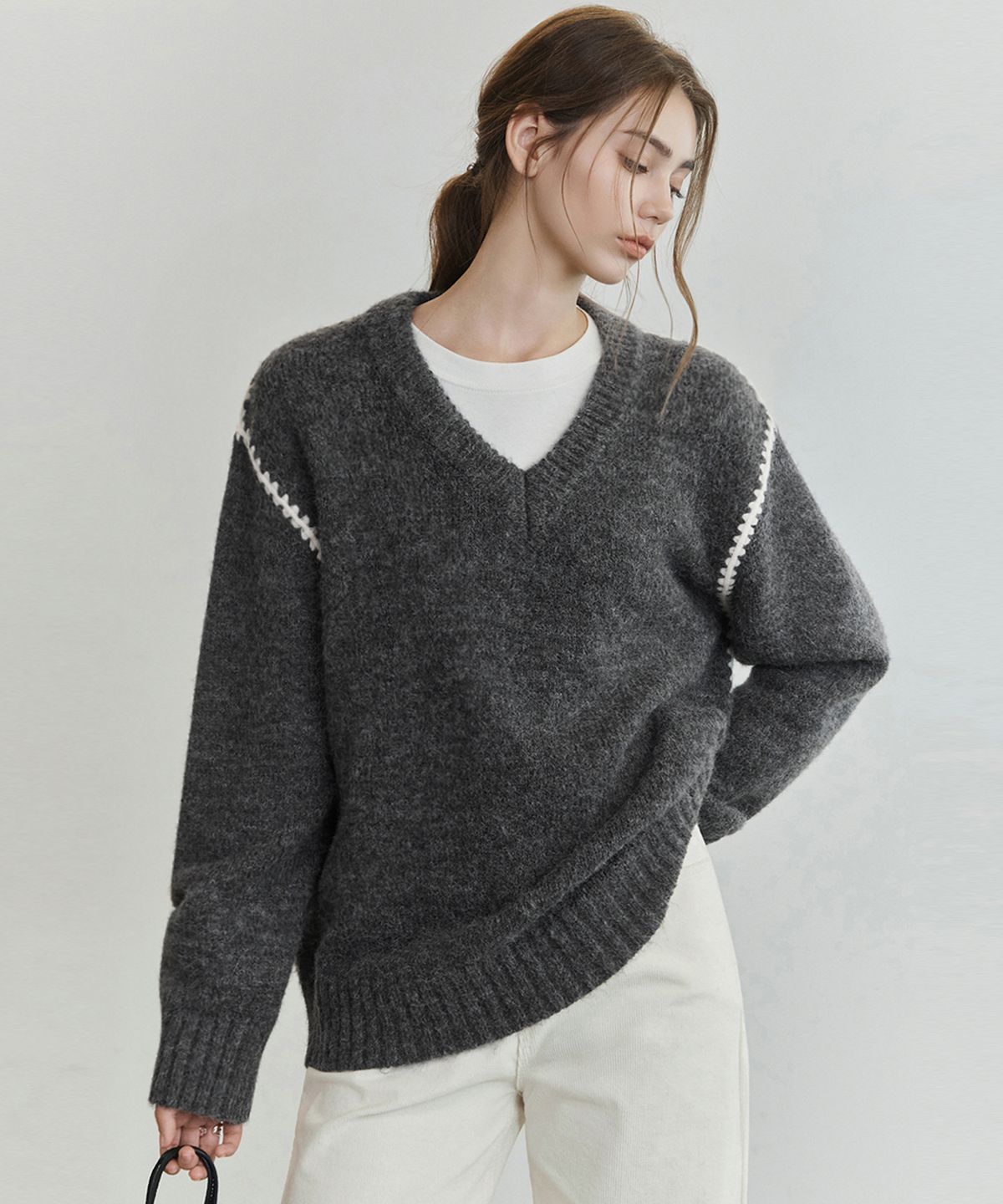 논앤논(NON AND NON) CHUNKY V NECK SWEATER_NFKN6590 (CHARCOAL)