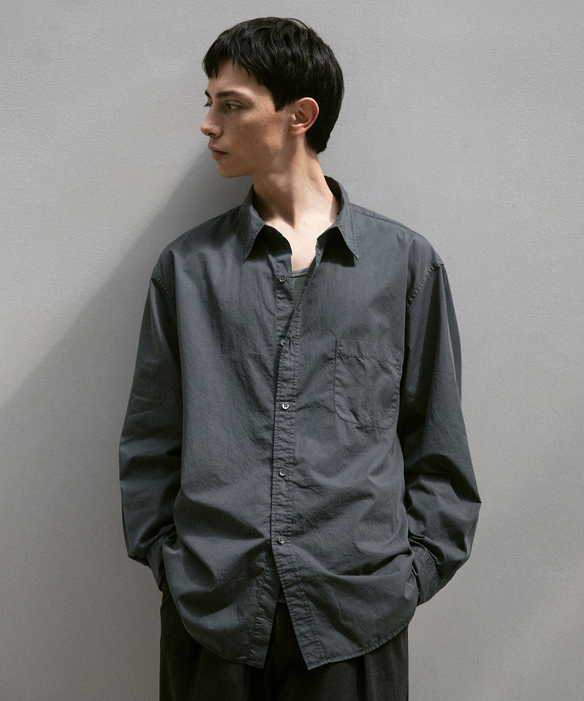 어나더 오피스(ANOTHER OFFICE) Neo Bold Garment Shirt (Carbon)