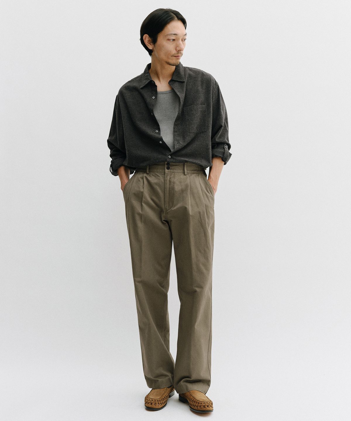 어나더 오피스(ANOTHER OFFICE) [AW] Santiago Chino Pants (Dark Khaki)
