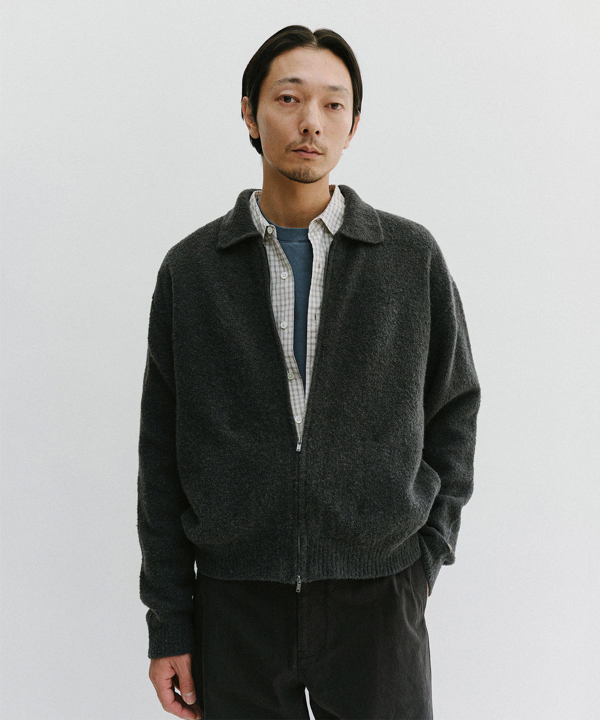 어나더 오피스(ANOTHER OFFICE) Boucle Knit Blouson (Charcoal)
