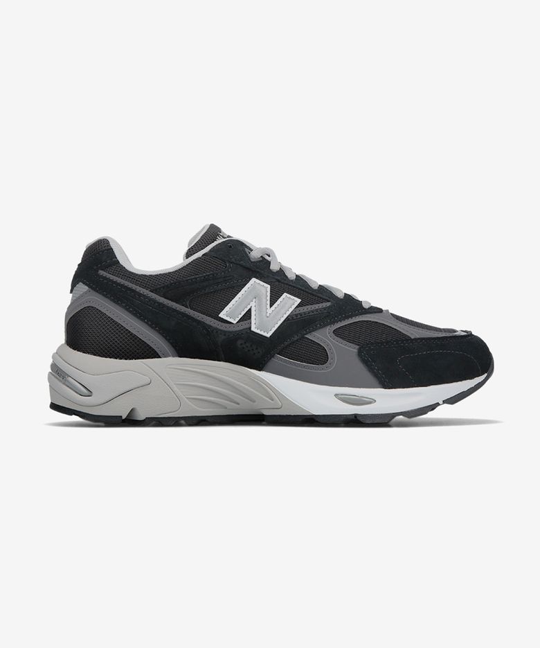 NBP7GF717B / U880R8EU (BLACK)