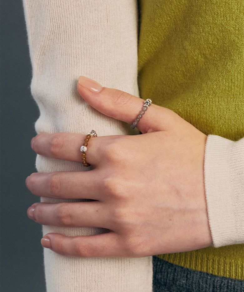 antique cat’s-eye bead ring (brown/gray)