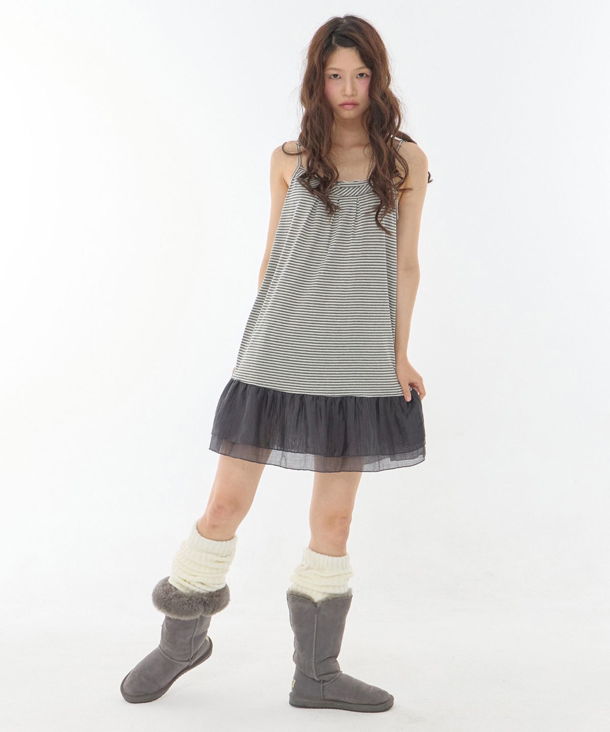 익스파이어드걸(EXPIRED GIRL) [2nd] Ann Stripe Combi Dress Charcoal Stripe