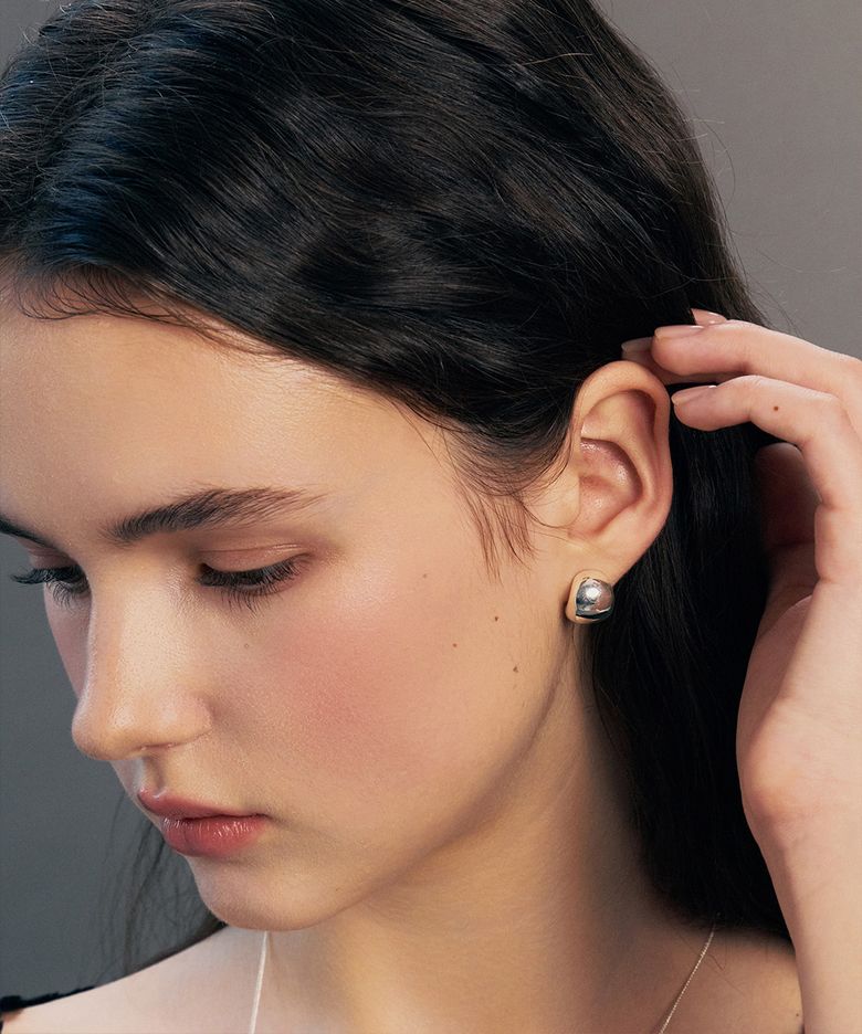 selene crescent earrings