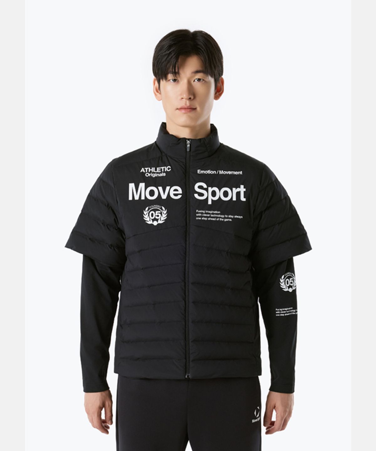 무브스포츠 바이 데상트(MOVESPORT BY DESCENTE) 경량 반팔 덕다운 자켓 블랙 VS121EDJ12