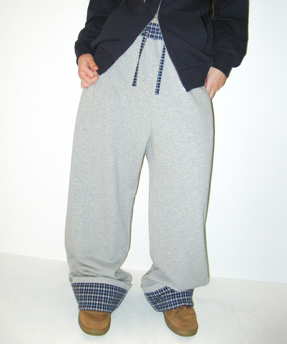 아메스 월드와이드(AMES-WORLDWIDE) 52 CHECK ROLL-UP SWEATPANTS GREY