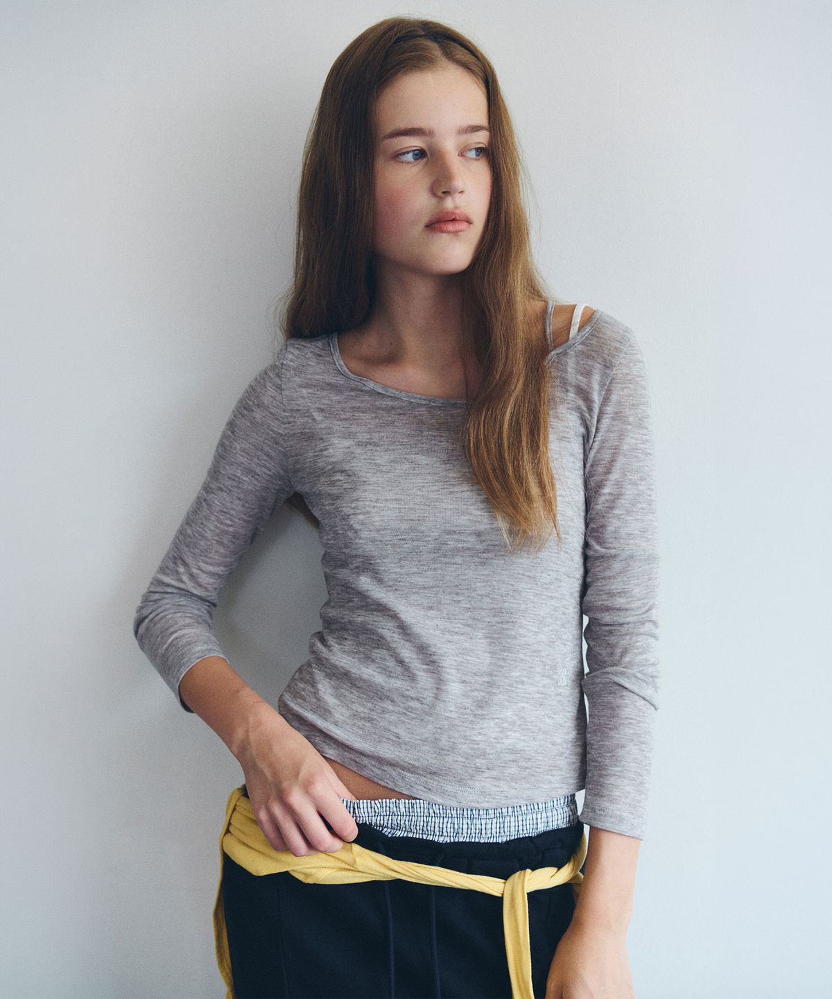 로라로라(ROLAROLA) NUBASIC BUTON LINE RIP T-SHIRT M/GRAY