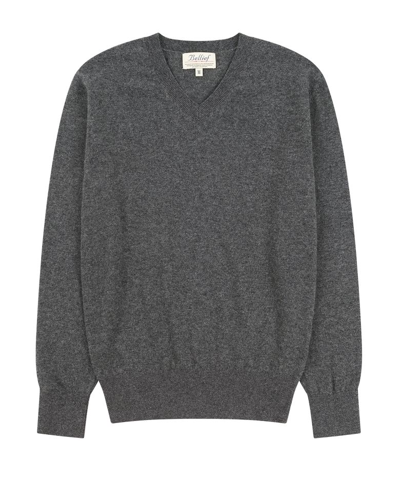 Essential Merino Wool Fine V-Neck Knit (Charcoal)
