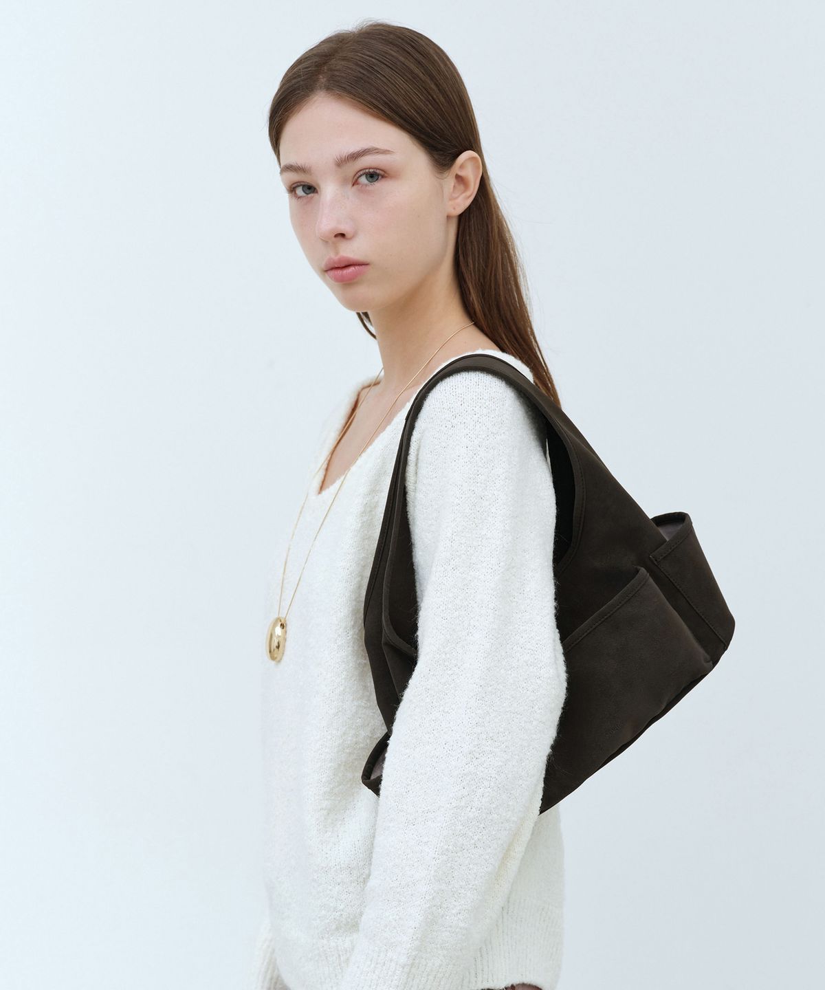 오브히(OVHEE) 포니 숄더백 Poni Shoulder Bag_Espresso