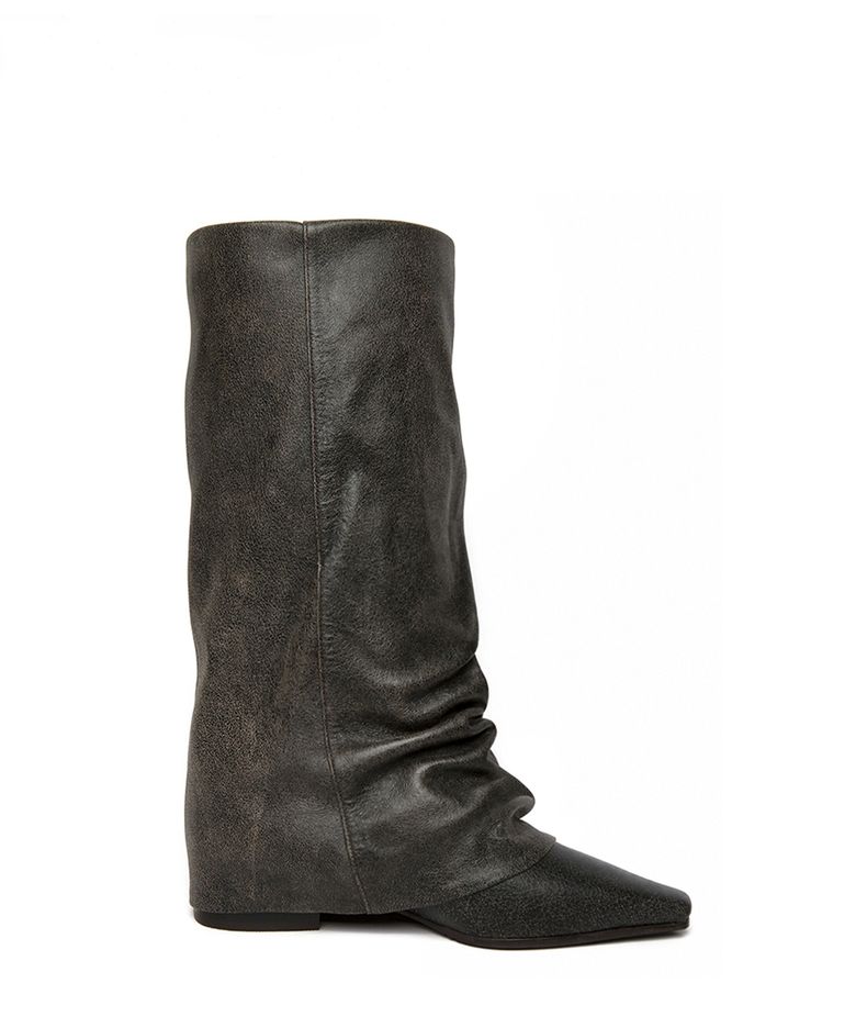 POINTED WRINKLE LEATHER LONG BOOTS GREY