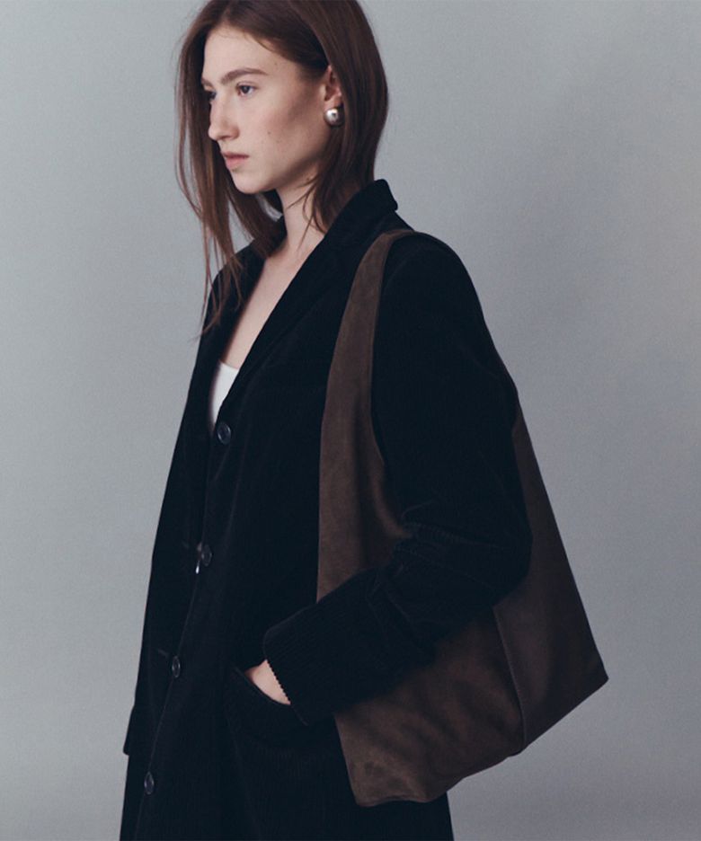 라인 스웨이드 호보백 Line Suede Hobo Bag_Dark Olive