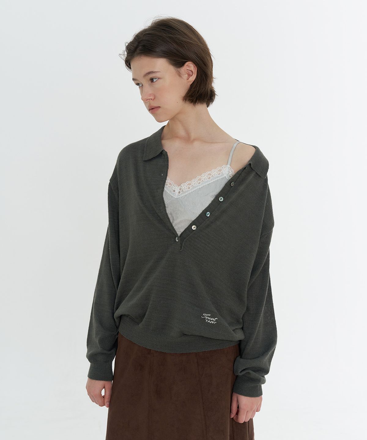 타버트(TARVERT) Ella Mohair Button Collar Knit - Charcoal