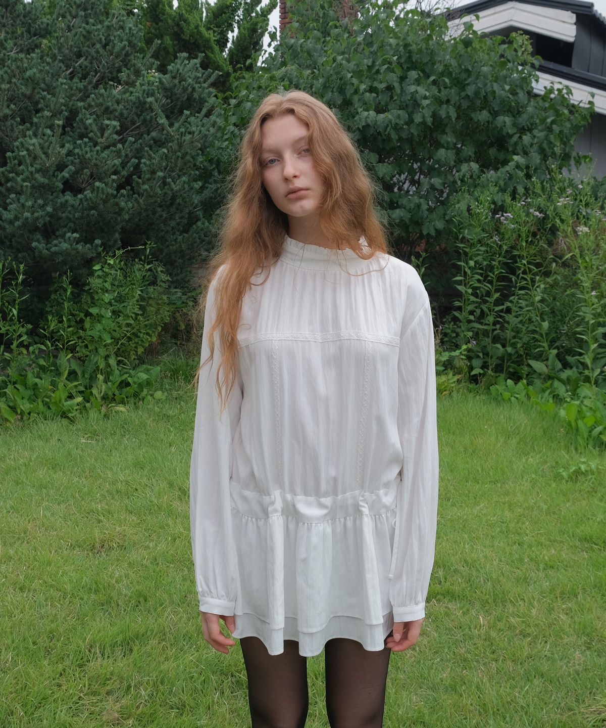 타버트(TARVERT) Miette Frill Neck Mini Dress - White
