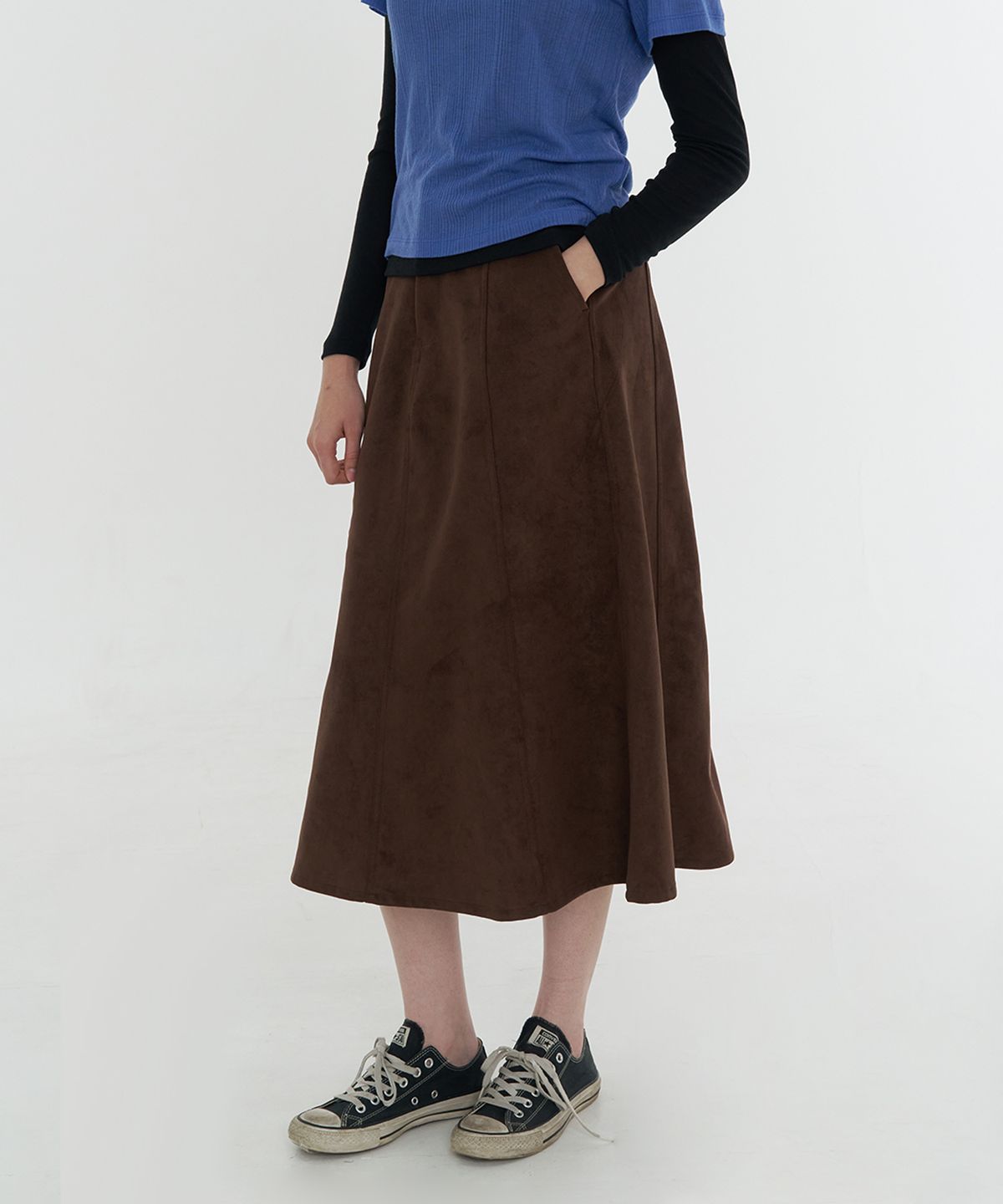 타버트(TARVERT) Serdo Suede Long Skirt - Brown