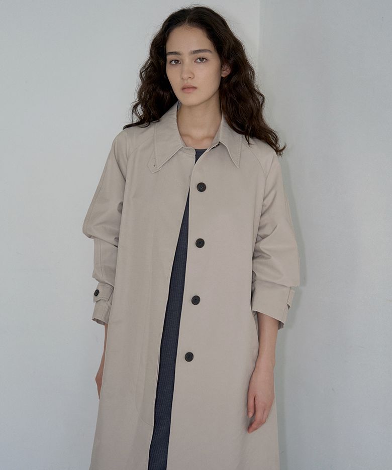 Hidden button trench Coat beige