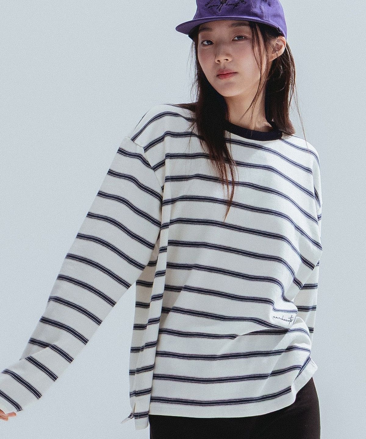 앤하츠(ANNEHEARTS) Round Neck Stripe Tee_IVORY