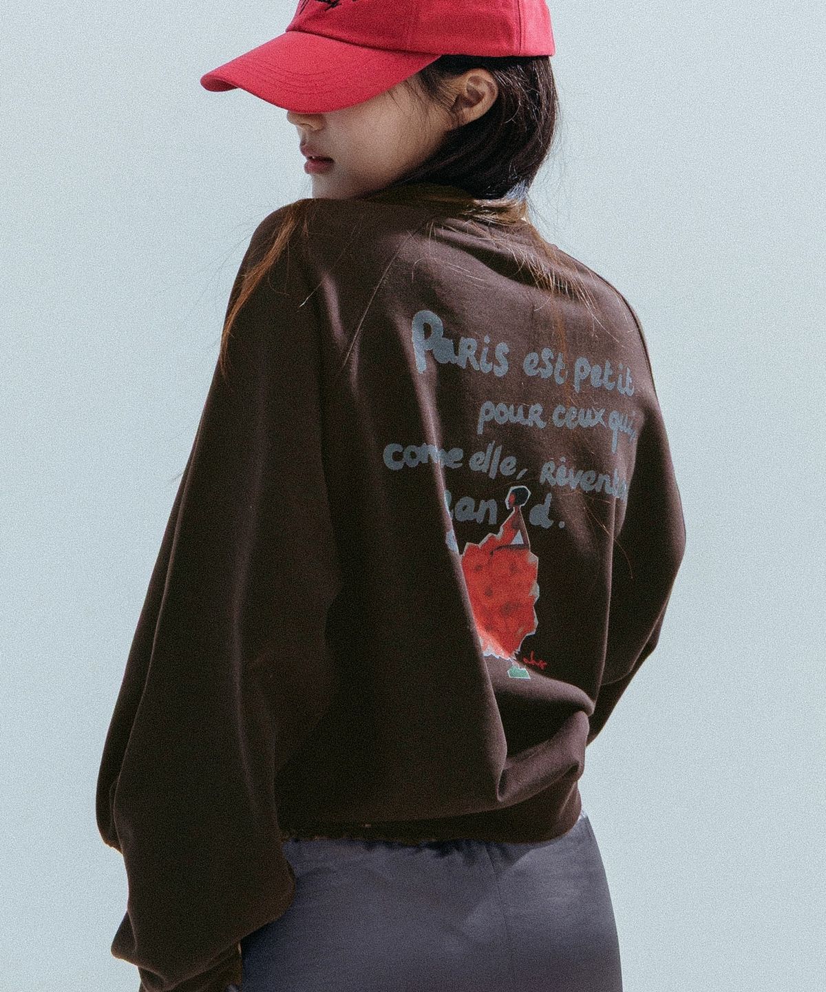앤하츠(ANNEHEARTS) Floral Muse Raglan Sweatshirt_BROWN