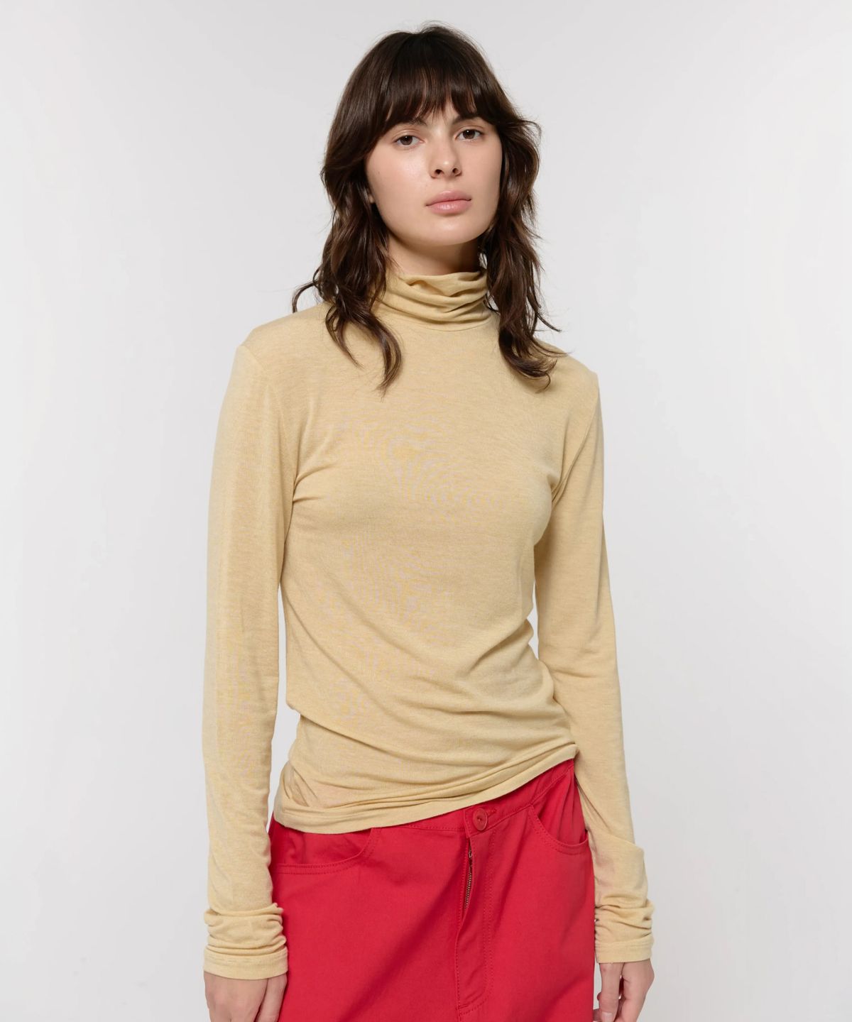 지비에이치 어패럴(GBH APPAREL) TURTLE NECK SLIM TOP / BEIGE