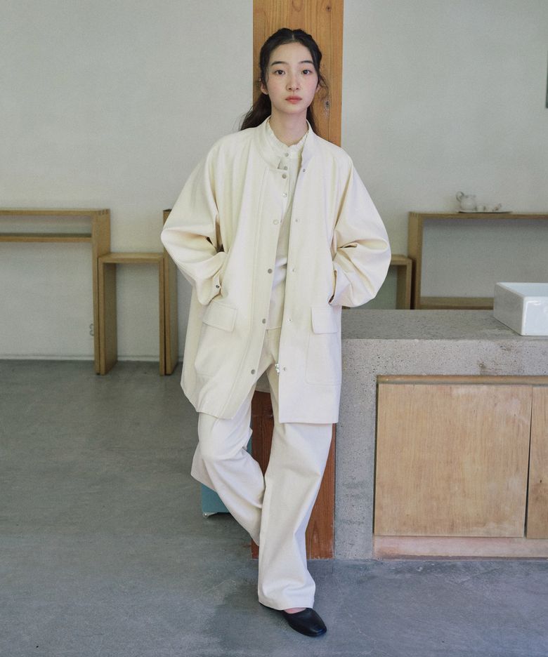 Cotton Stand Collar Snap Jumper_IVORY