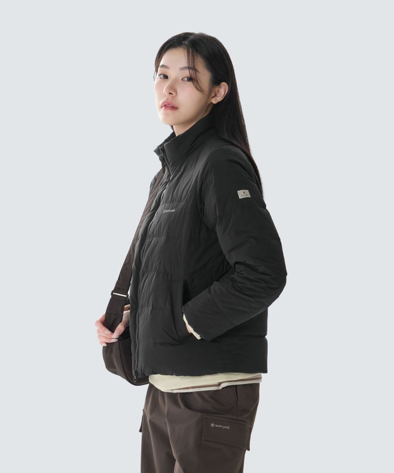 경량 타슬란 여성 스탠드넥 경량 다운 자켓 (S26WWLDJ41) Black