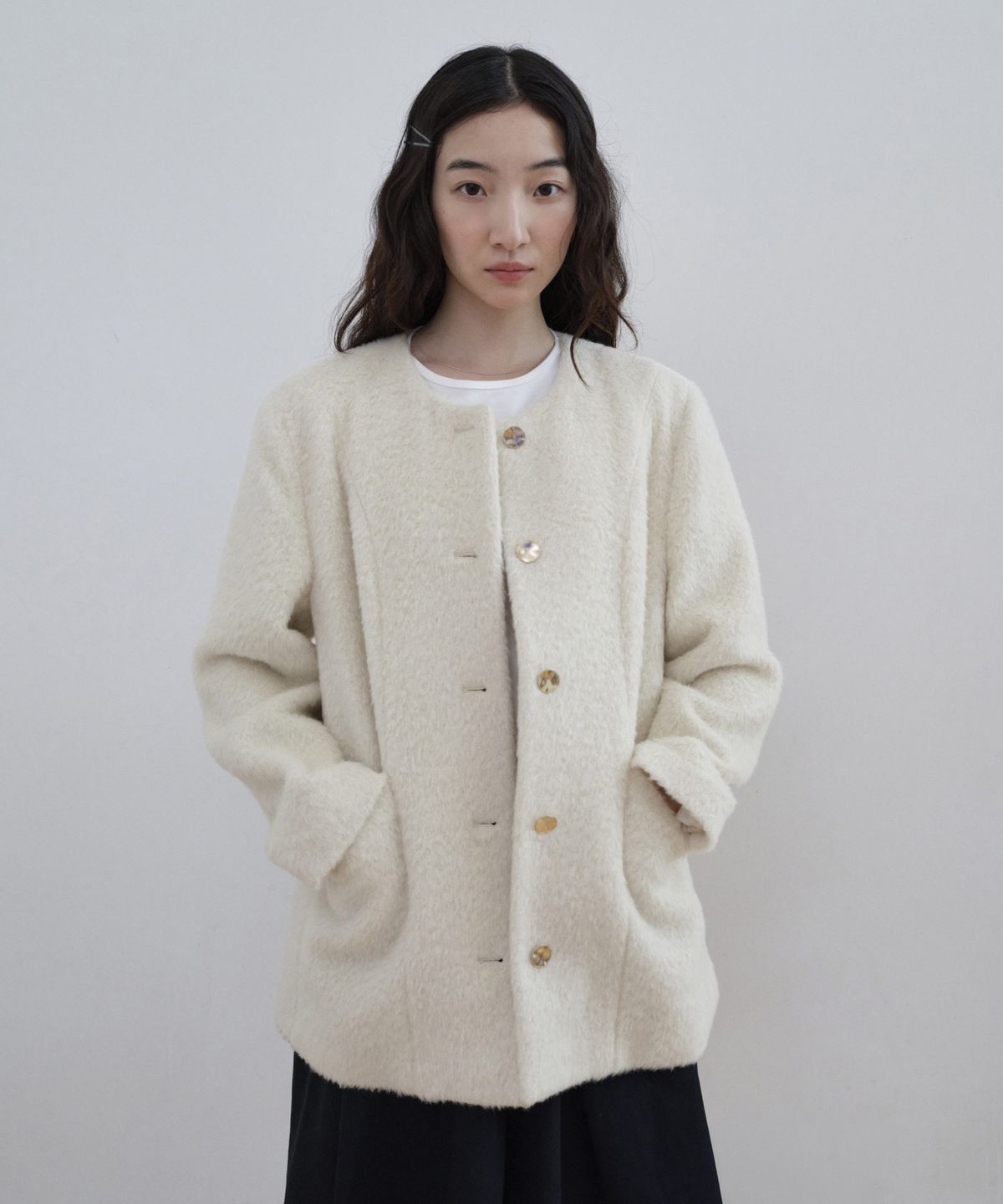 스텝어라운드(STEP AROUND) Suri Arpaca Round Mid Jacket_IVORY