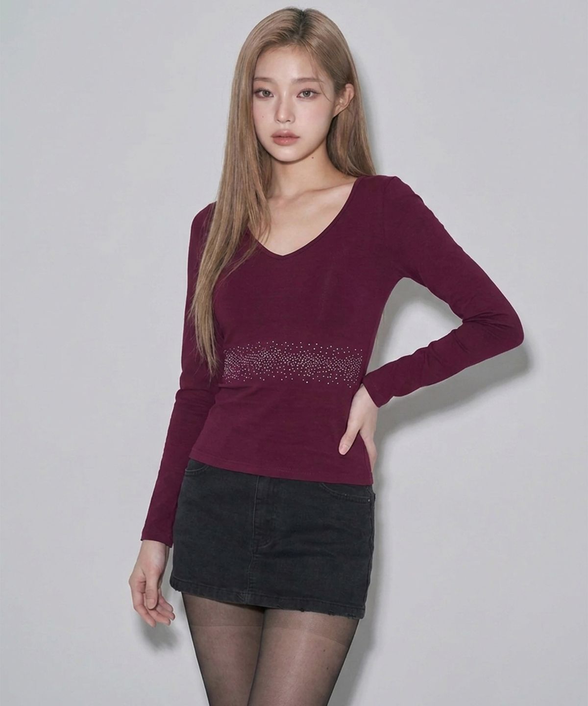 본슬리피(BORN SLIPPY) Crystal Line V Long Sleeve Tee (Burgundy)