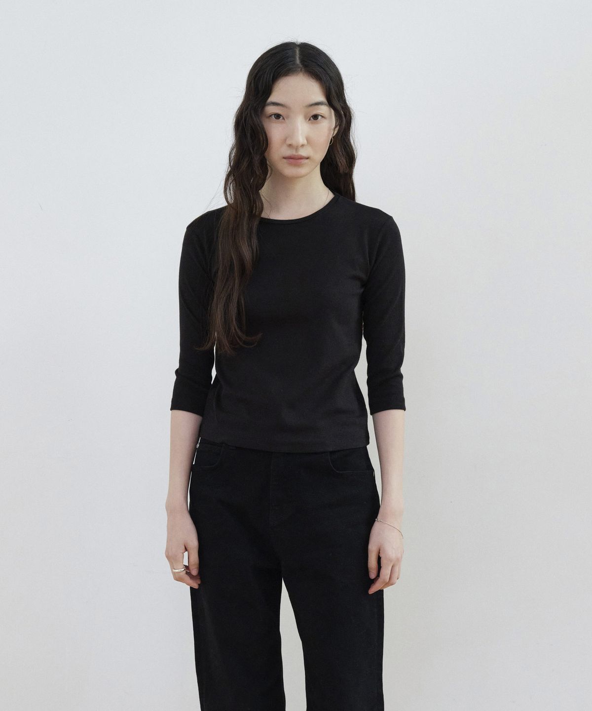 스텝어라운드(STEP AROUND) Basic 3/4 Sleeve Slim TEE_BLACK