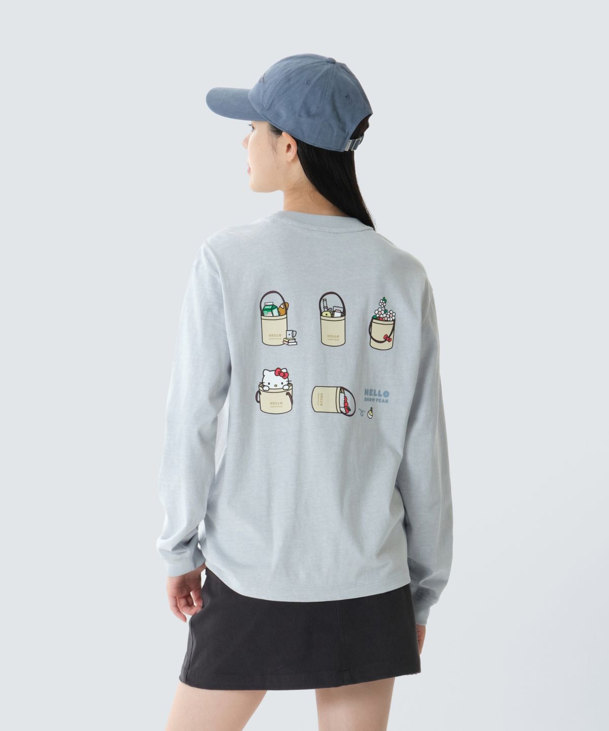 스노우피크 어패럴(SNOWPEAK APPAREL) [스노우피크 X 헬로키티] 피그먼트 여성 긴팔 티셔츠 (S26FWFTL85) Light Blue