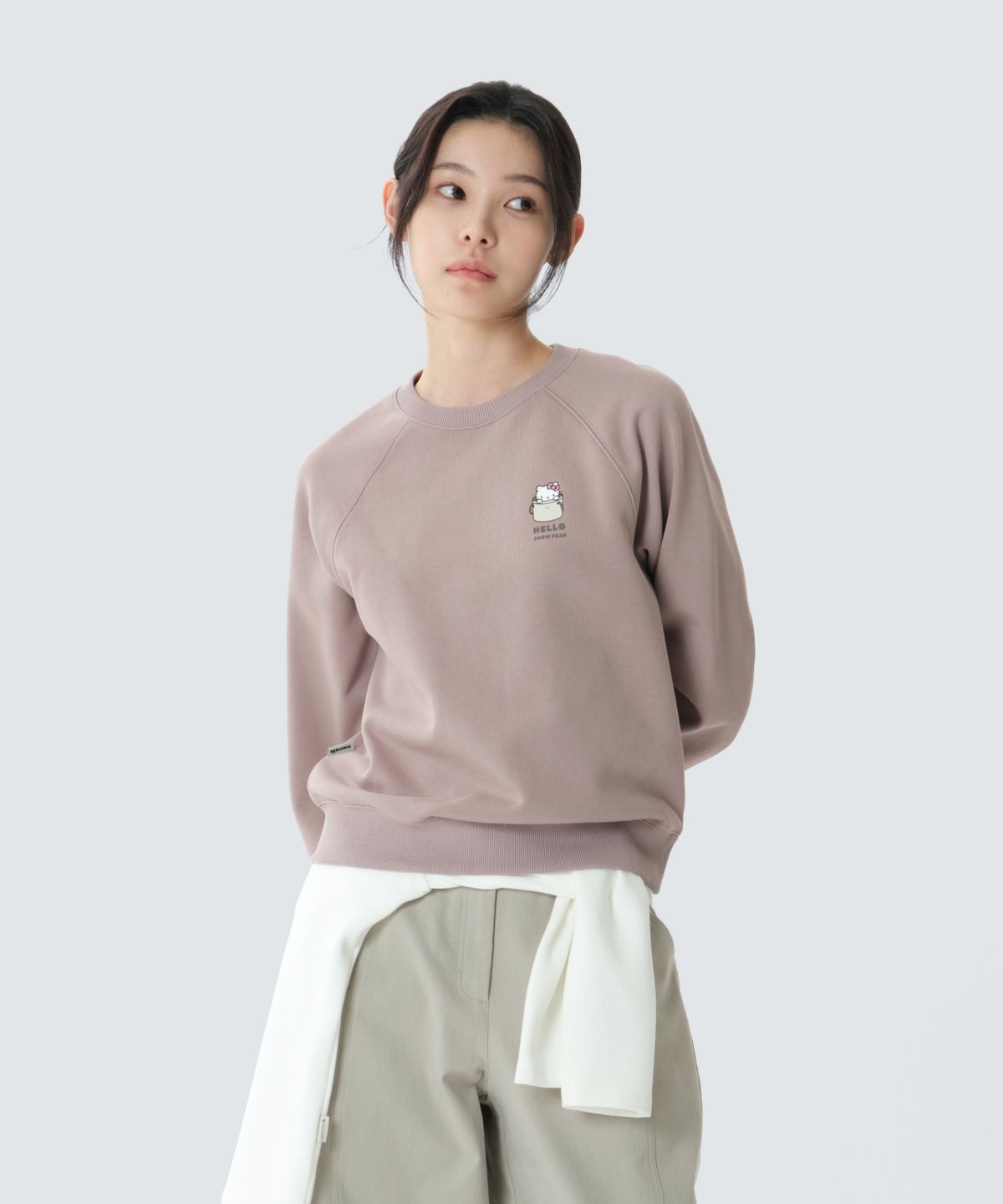스노우피크 어패럴(SNOWPEAK APPAREL) [스노우피크 X 헬로키티] 약기모 여성 맨투맨 (S26WWFHT87) Rusty Pink