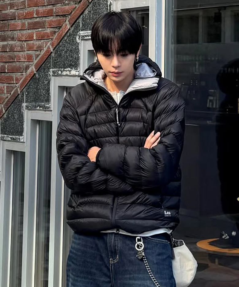 에어라이트 후드 다운 블랙